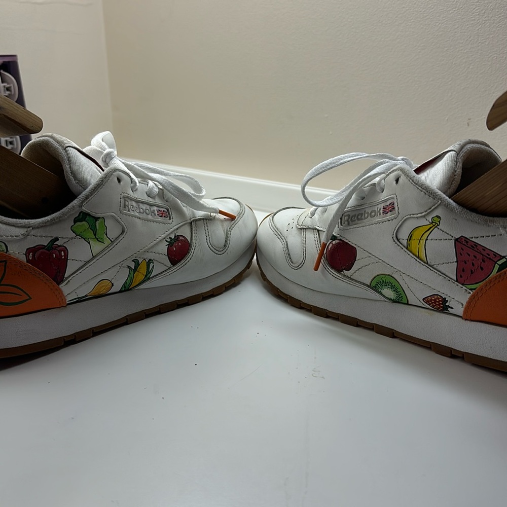 Hand-Painted Reebok Classics: Fresh Produce 🥕🥒🍓 - Picture 3 of 7